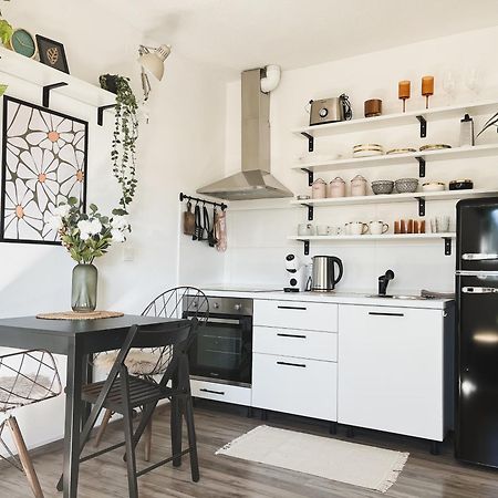 Urban Jungle Apartment - Free Parking 卢布尔雅那 外观 照片